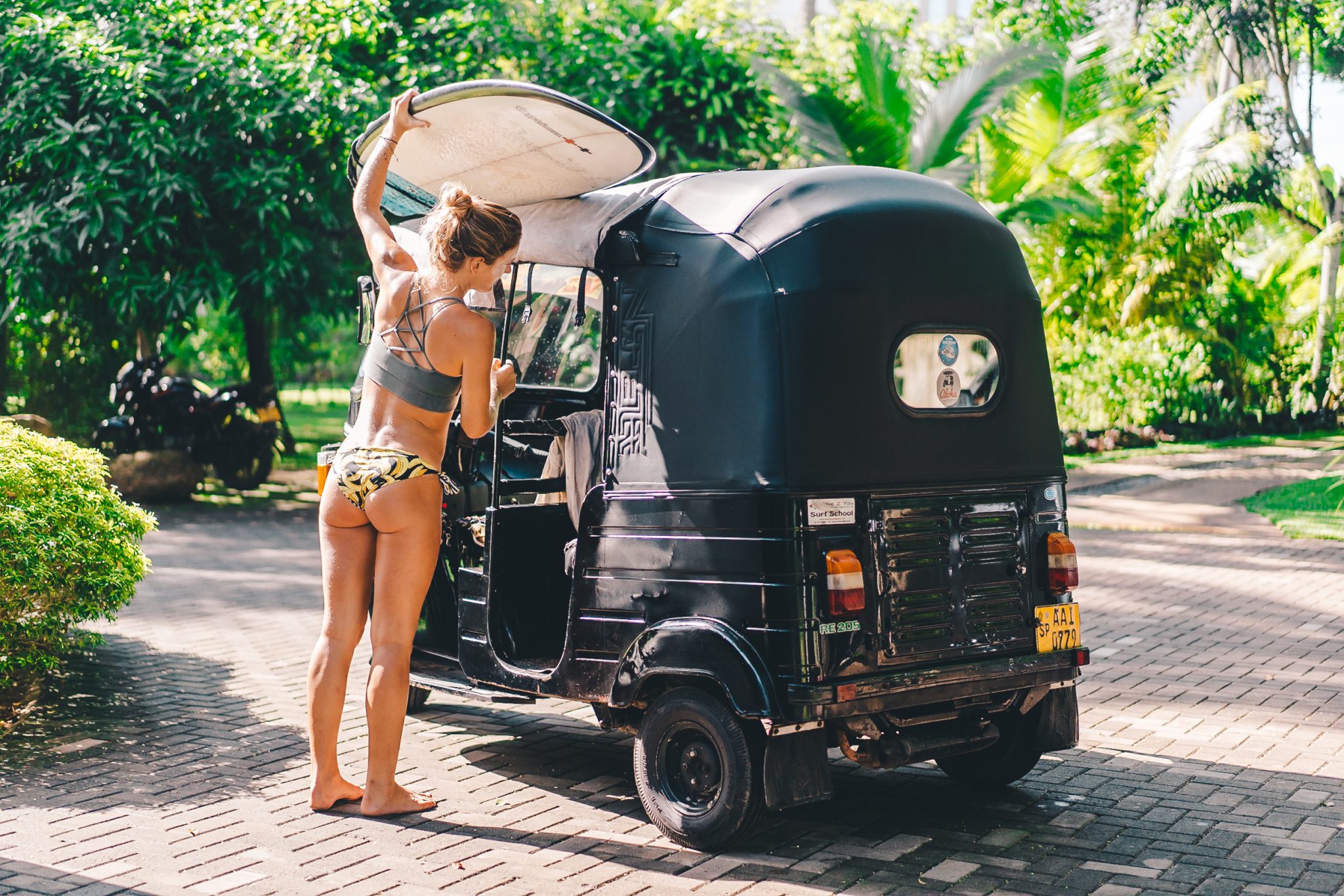Sri Lanka Taxi zum surf