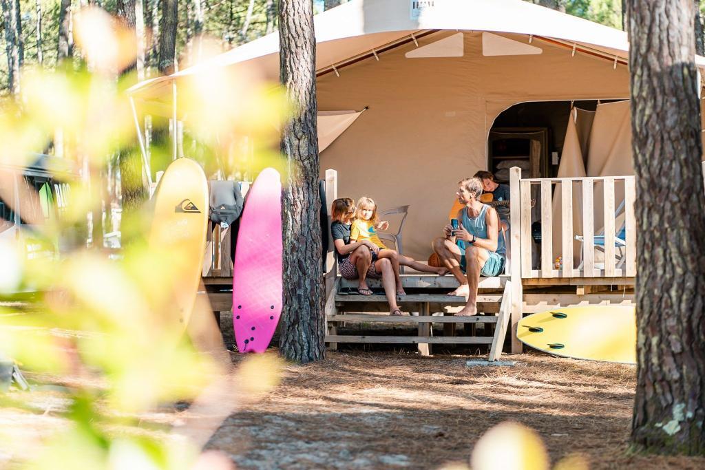 puresurfcamps-surfcamp-biscarrosse-family-surfcamp-surfing-surfsup-pure-surfenlernen-ocean-camp-waves-07408