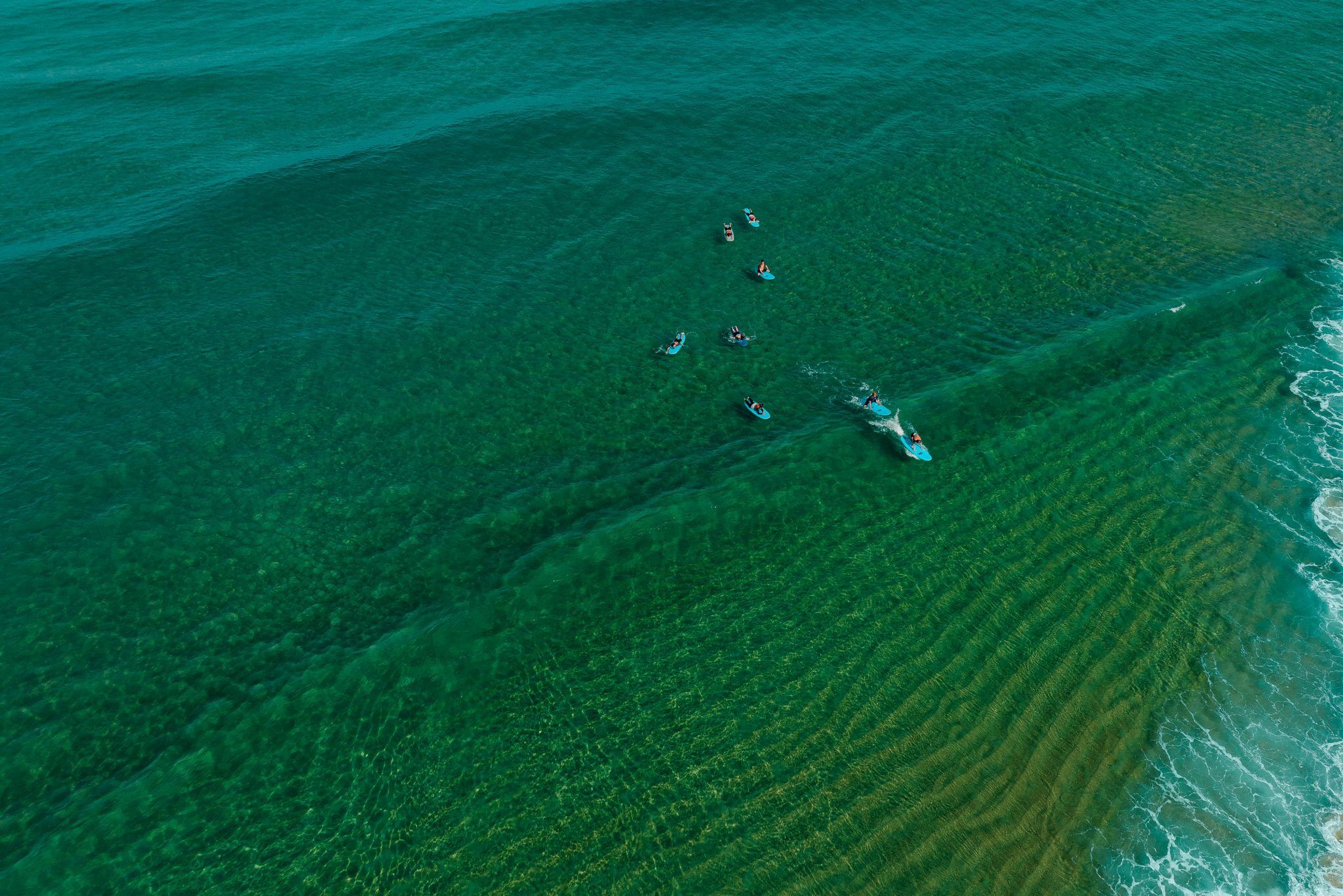puresurfcamps_pure_surfcamp_surf_lifestyle_travel_ocean_classic_happy_moliets_friends_group-0143
