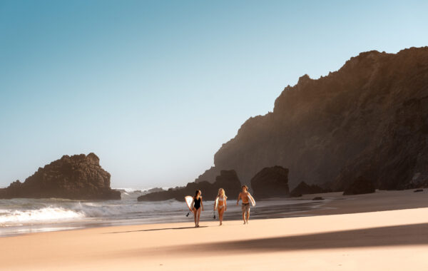 puresurfcamps_pure_surfcamp_surf_lifestyle_travel_ocean_classic_portugal-09523 puresurfcamps_pure_surfcamp_surf_lifestyle_travel_ocean_classic_portugal-09523