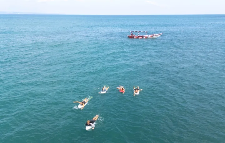 csm_surfhouse-bali-canggu-surfguiding_206e912044 csm_surfhouse-bali-canggu-surfguiding_206e912044